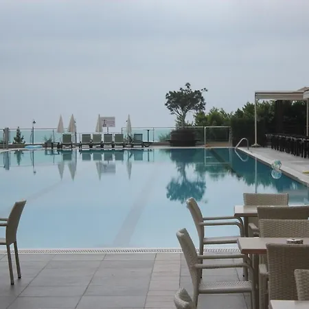 Gold City Alanya Apartament *
