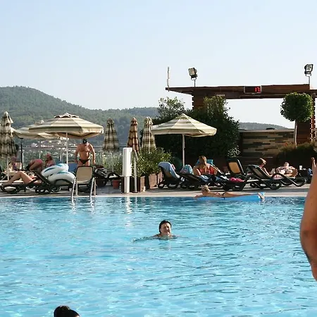 Gold City Alanya Apartament *